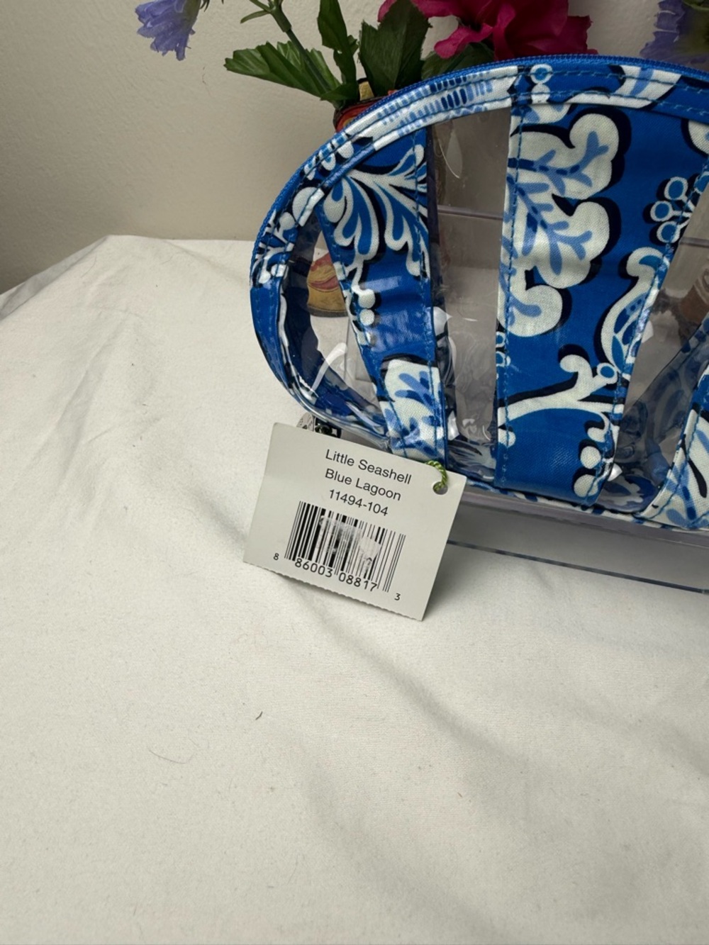 NWT Vera Bradley Blue Lagoon Little Seashell Bag Floral Zip Cosmetic - Picture 2 of 6